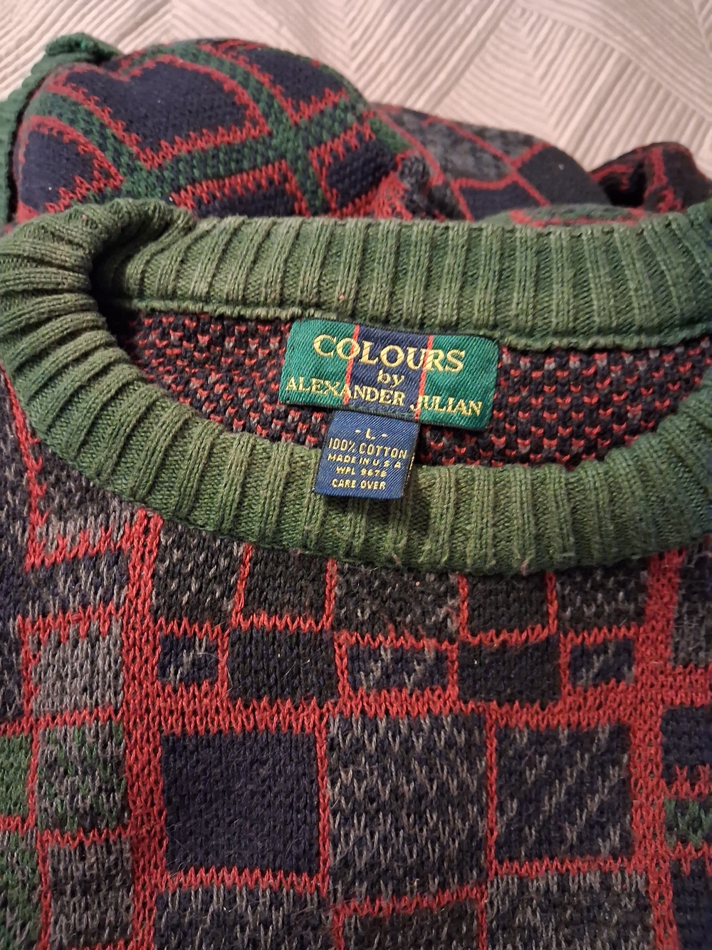Alexander Julian Men’s Green Trim Navy & Red Patterned Sweater